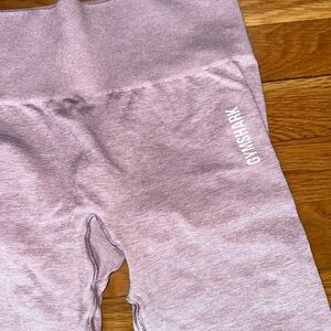 Gymshark Women’s light purple leggings